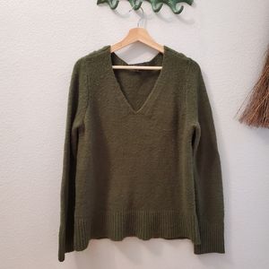 Tahari Green Knit Sweater